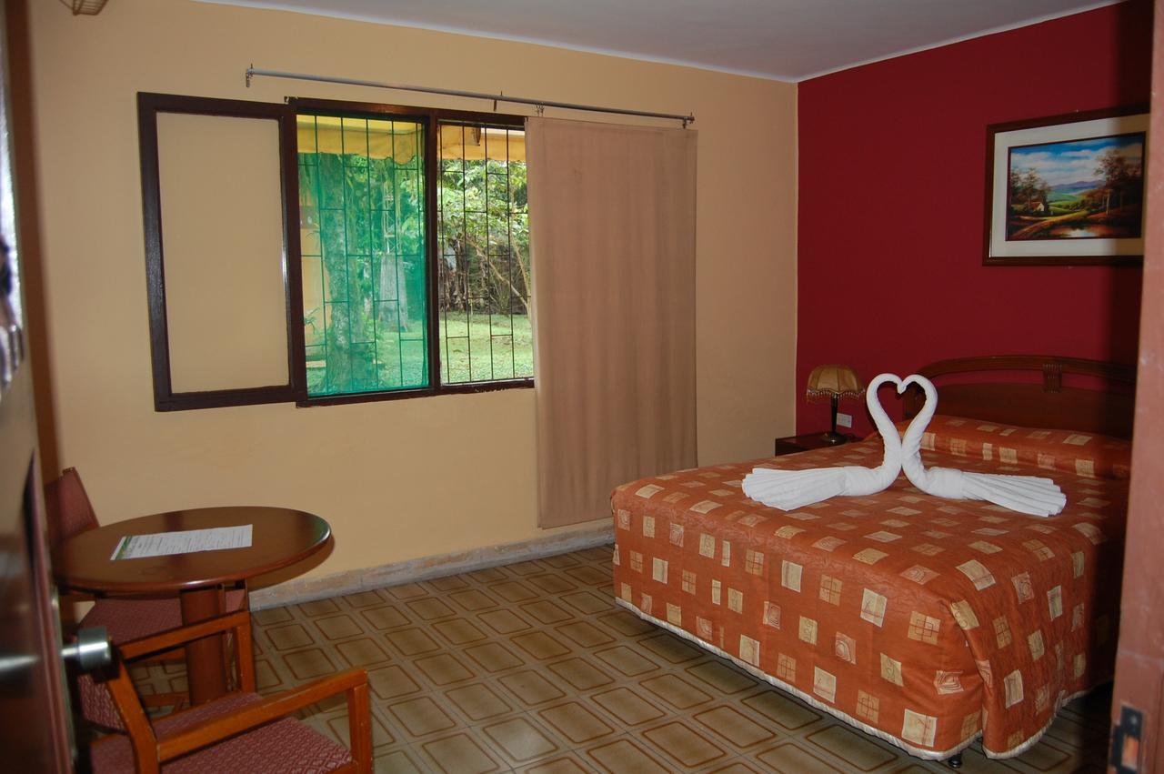 Cesar'S Tropical Hotel Villa Tunari Esterno foto